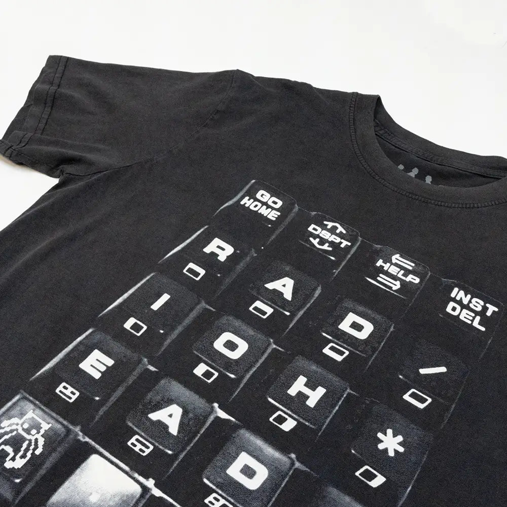 2025 Black Tour T-shirt - Other Merchandise