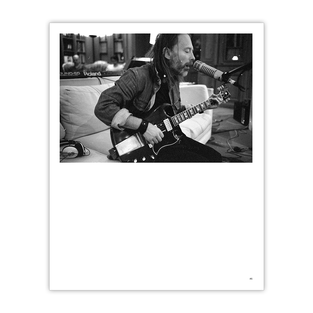 レディオヘッド 写真集 特装版 COLIN GREENWOOD 直筆サイン入り COLIN GREENWOOD - HOW TO DISAPPEAR - リミテッド